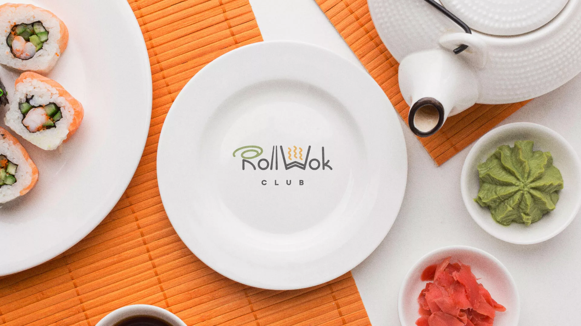 Разработка логотипа и фирменного стиля в Покрове для суши-бара «Roll Wok Club» Разработка логотипа и фирменного стиля в Покрове для суши-бара «Roll Wok Club»
